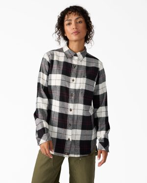 Women's Plaid Flannel Long Sleeve Shirt