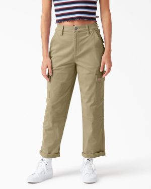 Women's Relaxed Fit Cropped Cargo Pants