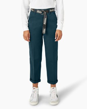 Women's Relaxed Fit Cropped Cargo Pants