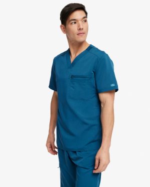 Men's Balance Tuckable V-Neck Scrub Top